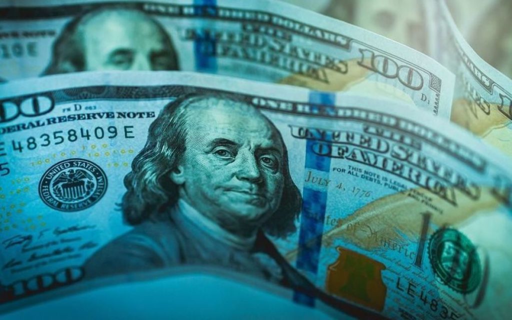 الولايات المتحدة تخصص 4.5 مليار دولار إضافية كمساعدات مالية لأوكرانيا