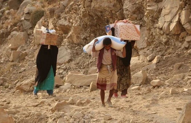 مقتل 10 جنود في هجوم للحوثيين على مدينة تعز اليمنية المحاصرة