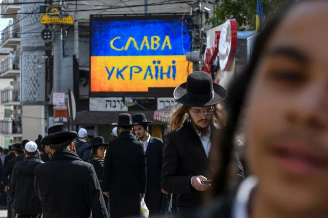 عشرات الآلاف من الحجاج اليهود في أوكرانيا على الرغم من الحرب