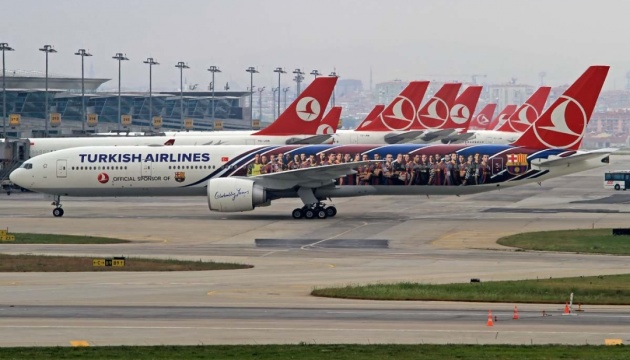 الخطوط الجوية التركية تواصل إلغاء رحلاتها إلى أوكرانيا حتى نهاية العام