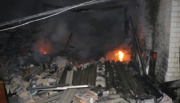 احتراق المرائب في خاركيف نتيجة القصف الليلي