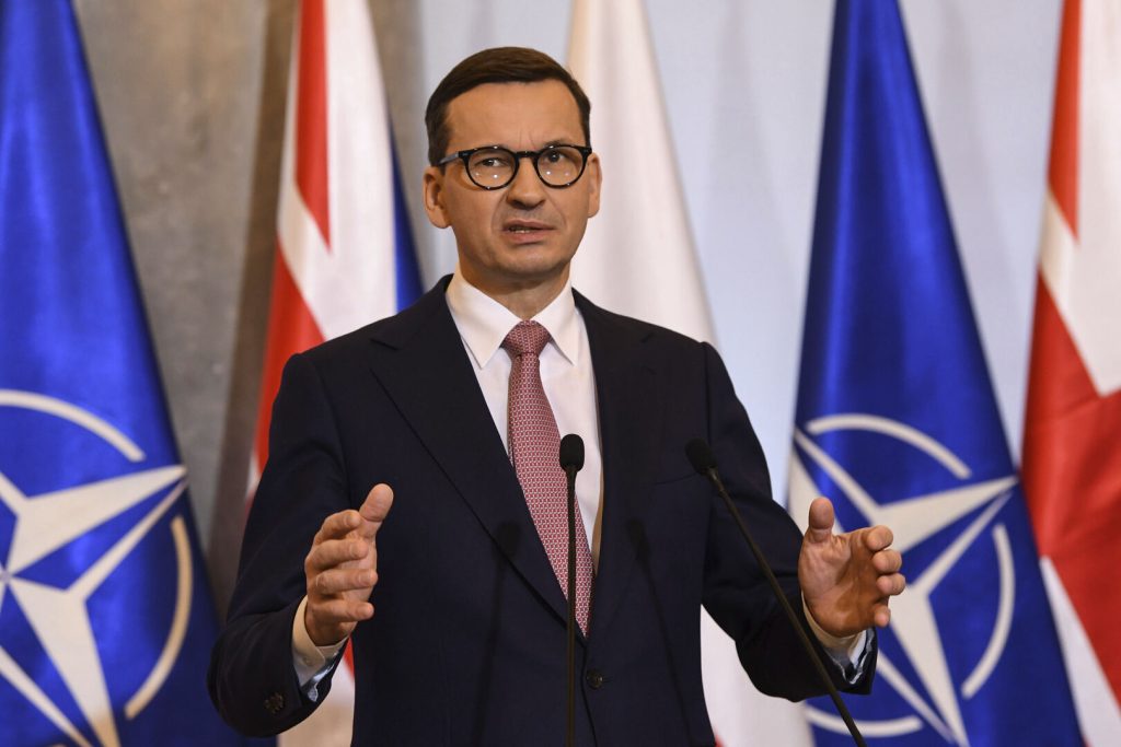 وصول رئيس وزراء بولندا إلى كييف