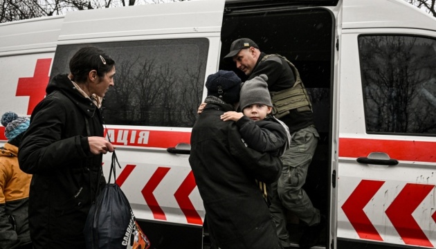 إجلاء أكثر من 500 شخص في إقليم زابوروجيا مطلع شهر فبراير بسبب تدهور الوضع الأمني